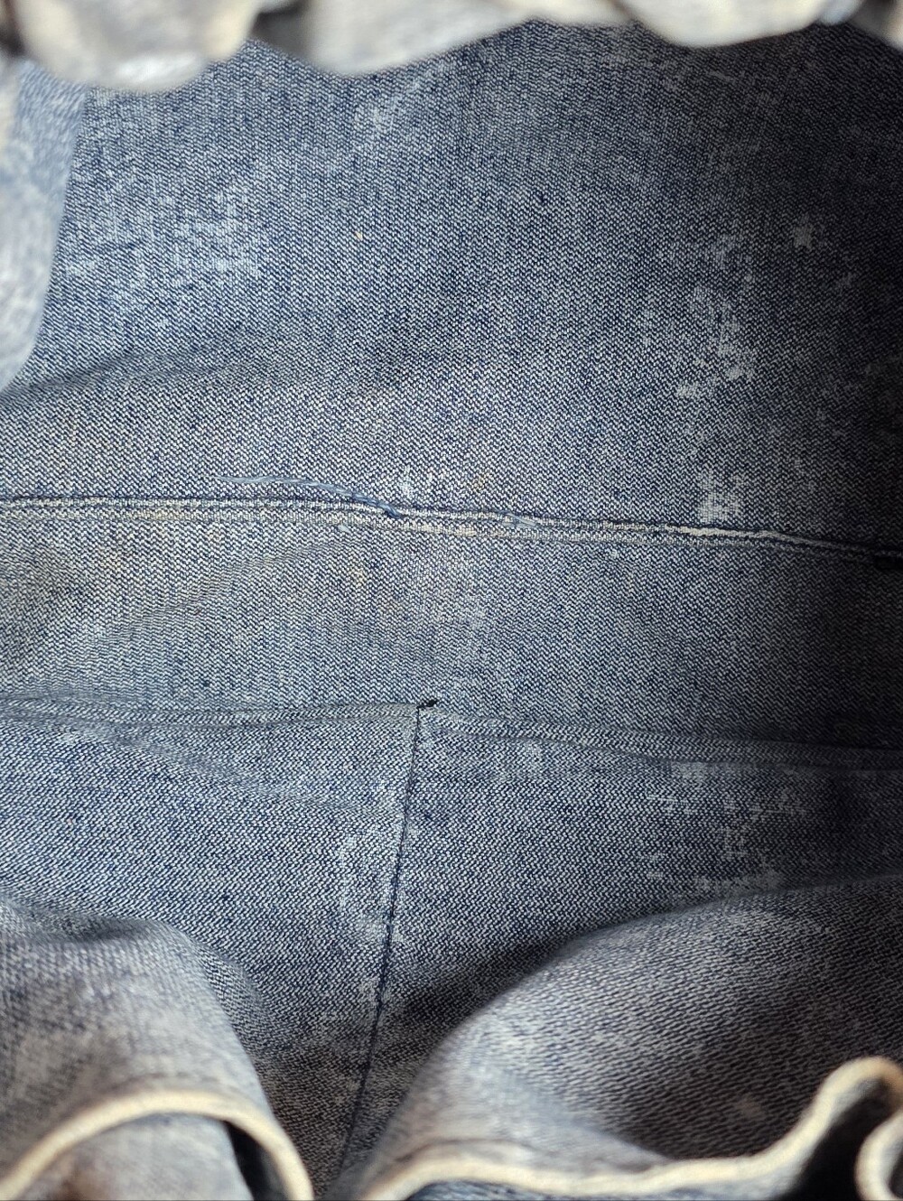 VTG 1980s Acid Wash Denim Shoulder Bag Drawstring Wood Bead Boho Slouchy Tote - Picture 12 of 15